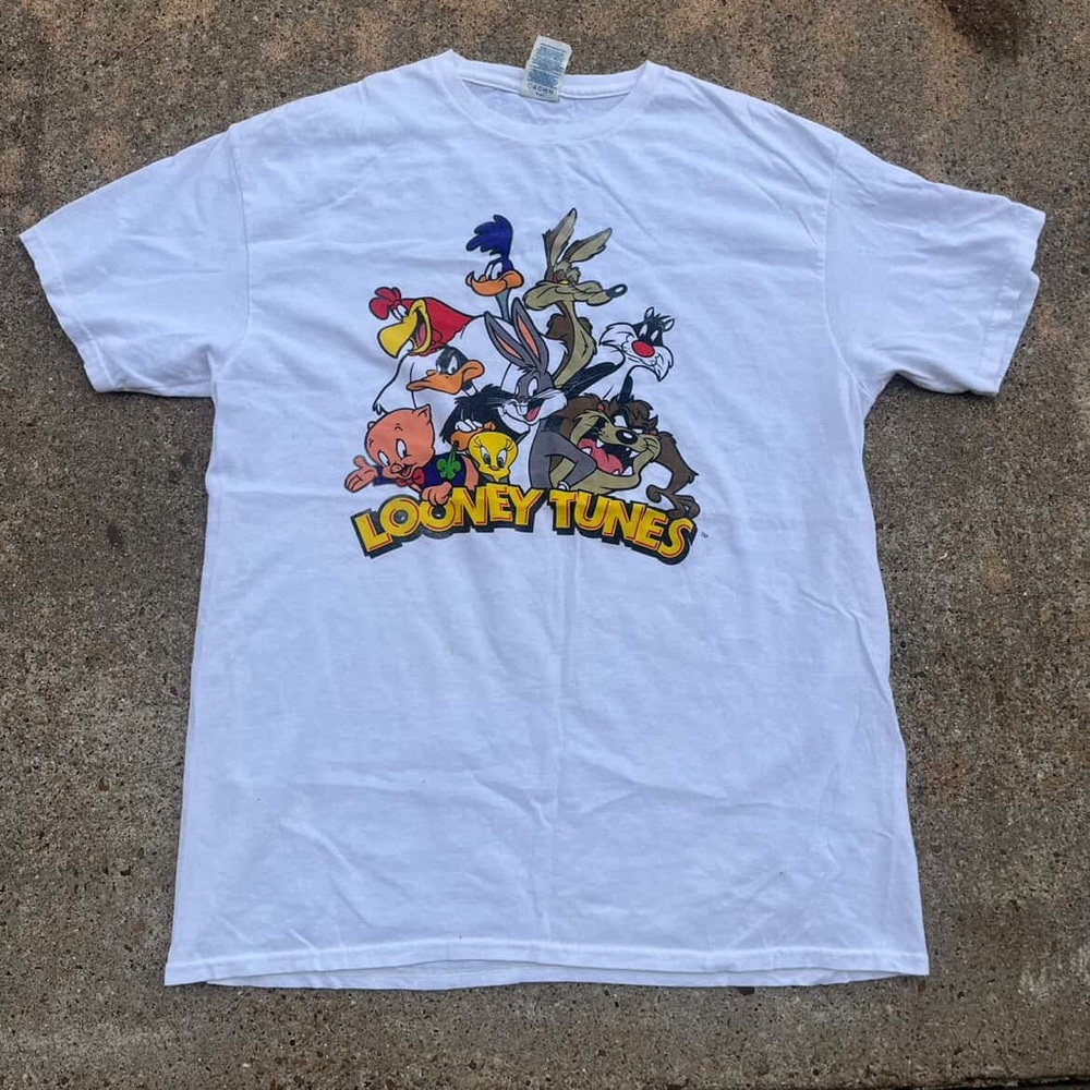 Looney tunes shirt